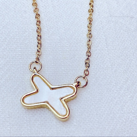 ❣️$25/3❣️ Little X Mother of Pearl Pendant Necklace - Picture 5 of 11